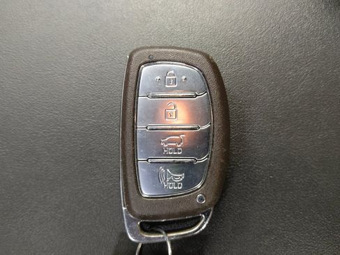 Used 2019 Hyundai Tucson Limited AWD/4WD image 32