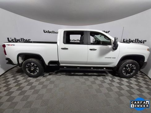 Used 2021 Chevrolet Silverado 2500 Custom w/ Custom Value Package image 8