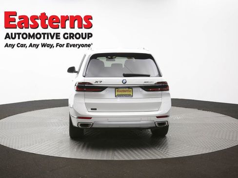 Used 2023 BMW X7 xDrive40i w/ Executive Package AWD/4WD image 42