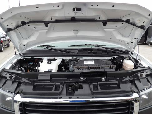 Used 2024 GMC Savana 2500 w/ Driver Convenience Package image 38