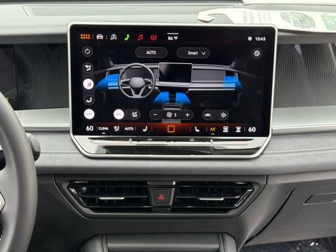 New 2026 Volkswagen Tiguan SE AWD/4WD image 15