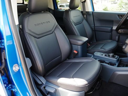 New 2026 Ford Maverick Lariat w/ Black Appearance Package AWD/4WD image 35