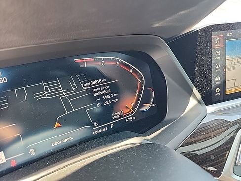 Used 2023 BMW X5 sDrive40i w/ M Sport Package image 5