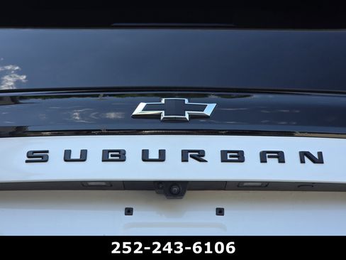 Used 2025 Chevrolet Suburban Z71 w/ Z71 Off-Road Package AWD/4WD image 55