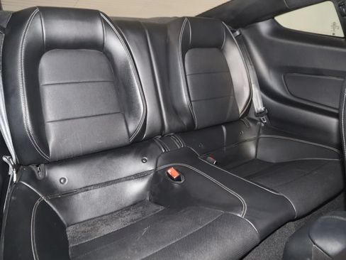 Used 2019 Ford Mustang GT Premium w/ GT Performance Package RWD image 15