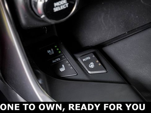 Used 2025 Lexus LX 700h Overtrail image 29