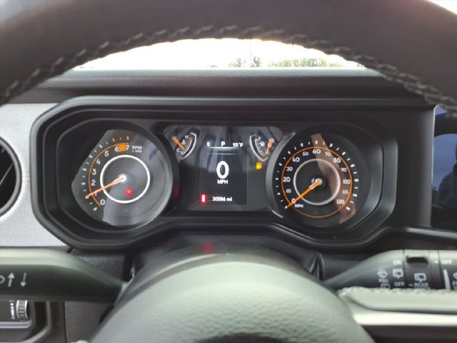 Used 2025 Jeep Wrangler Unlimited Sport AWD/4WD image 16
