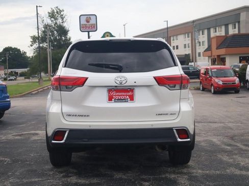 Used 2018 Toyota Highlander Limited AWD/4WD image 5