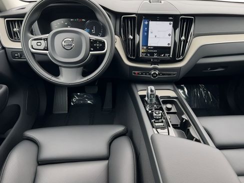 Used 2018 Volvo XC60 T8 Inscription w/ Advanced Package AWD/4WD image 5