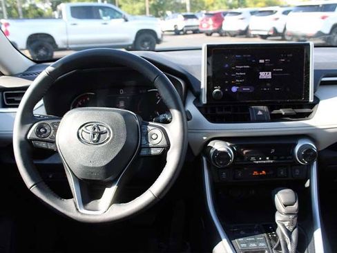 Certified 2023 Toyota RAV4 XLE w/ Convenience Package AWD/4WD image 12
