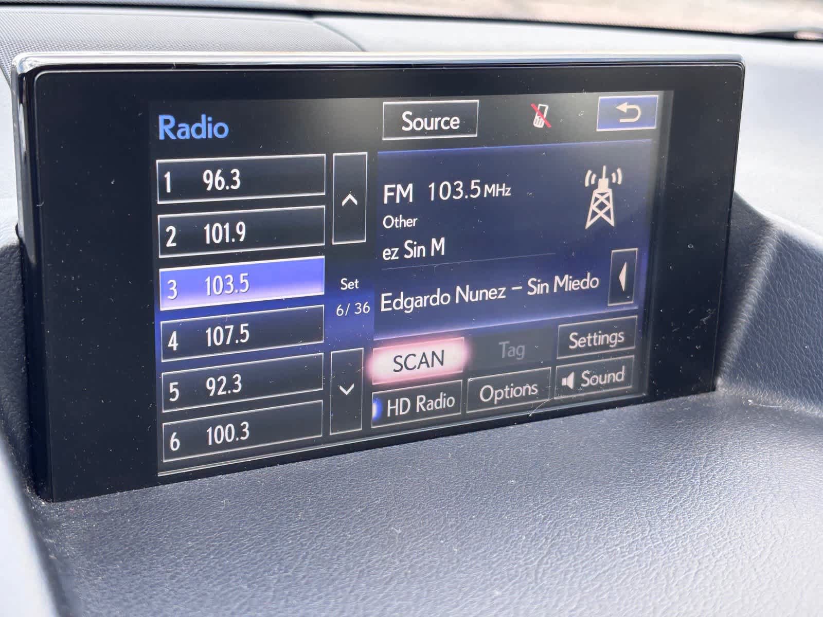 Used 2014 Lexus CT 200h w/ F Sport w/Nuluxe Interior FWD image 19