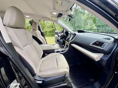 Used 2019 Subaru Ascent Premium AWD/4WD image 9