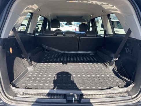 Used 2015 Mercedes-Benz GL 550 4MATIC image 16