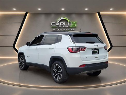 Used 2024 Jeep Compass Limited AWD/4WD image 3