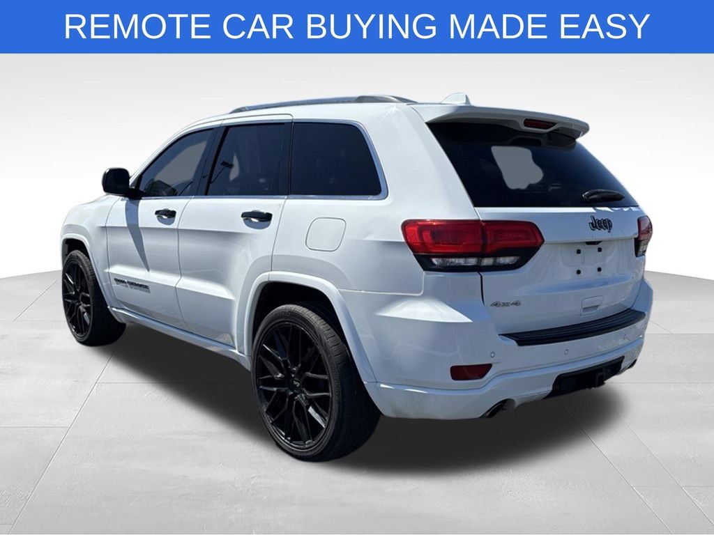 Used 2018 Jeep Grand Cherokee Overland AWD/4WD image 8