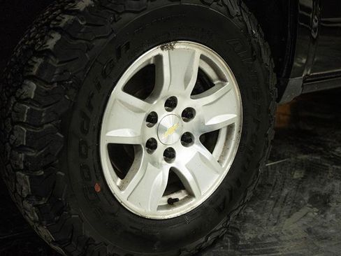 Used 2015 Chevrolet Silverado 1500 LT w/ Trailering Package image 3