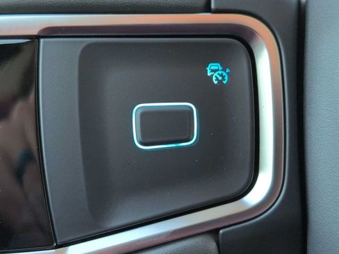 New 2026 Ford Expedition Active RWD image 21