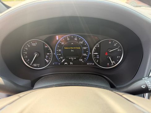 Used 2023 Buick Enclave Premium w/ Experience Buick Package AWD/4WD image 27
