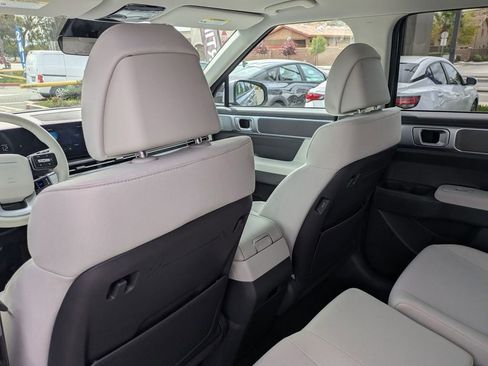 New 2026 Hyundai Santa Fe SE FWD image 26