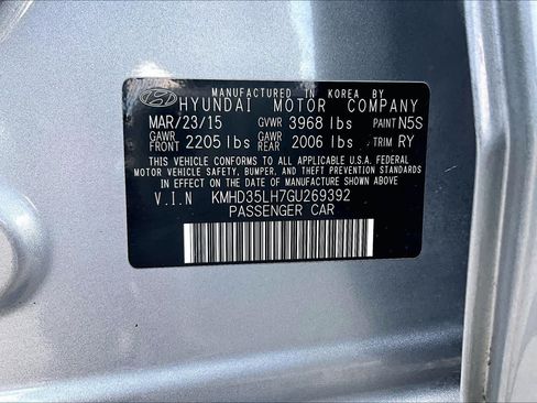 Used 2016 Hyundai Elantra GT FWD image 35