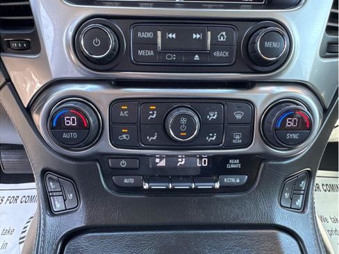 Used 2019 Chevrolet Suburban Premier w/ Premier Plus Edition AWD/4WD image 45