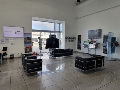 Certified 2025 Cadillac XT6 Premium Luxury