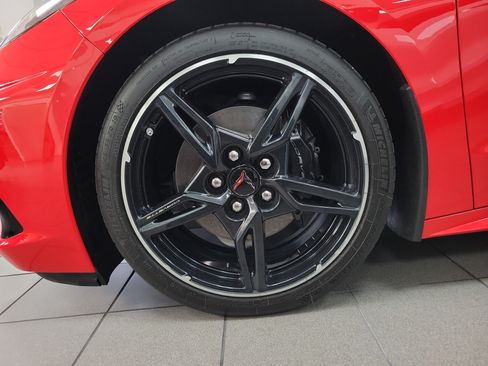 Used 2023 Chevrolet Corvette Stingray Coupe w/ 1LT RWD image 10