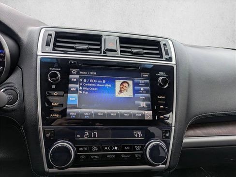 Used 2018 Subaru Outback 3.6R Limited image 13