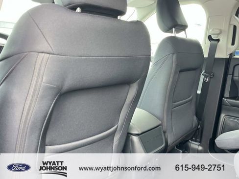 New 2026 Ford Explorer Active RWD image 20