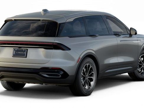 New 2025 Lincoln Nautilus Premier w/ Equipment Group 102A image 25