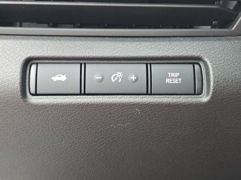 Certified 2024 Nissan Altima 2.5 SV FWD image 24