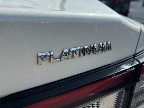 Used 2023 Nissan Maxima Platinum w/ Sport Mat Group image 15