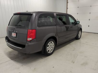 Used 2015 Dodge Grand Caravan American Value Package w/ UConnect Hands-Free Group