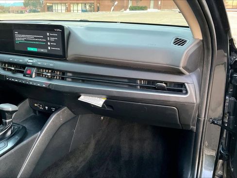 Certified 2025 Kia K4 LX image 23