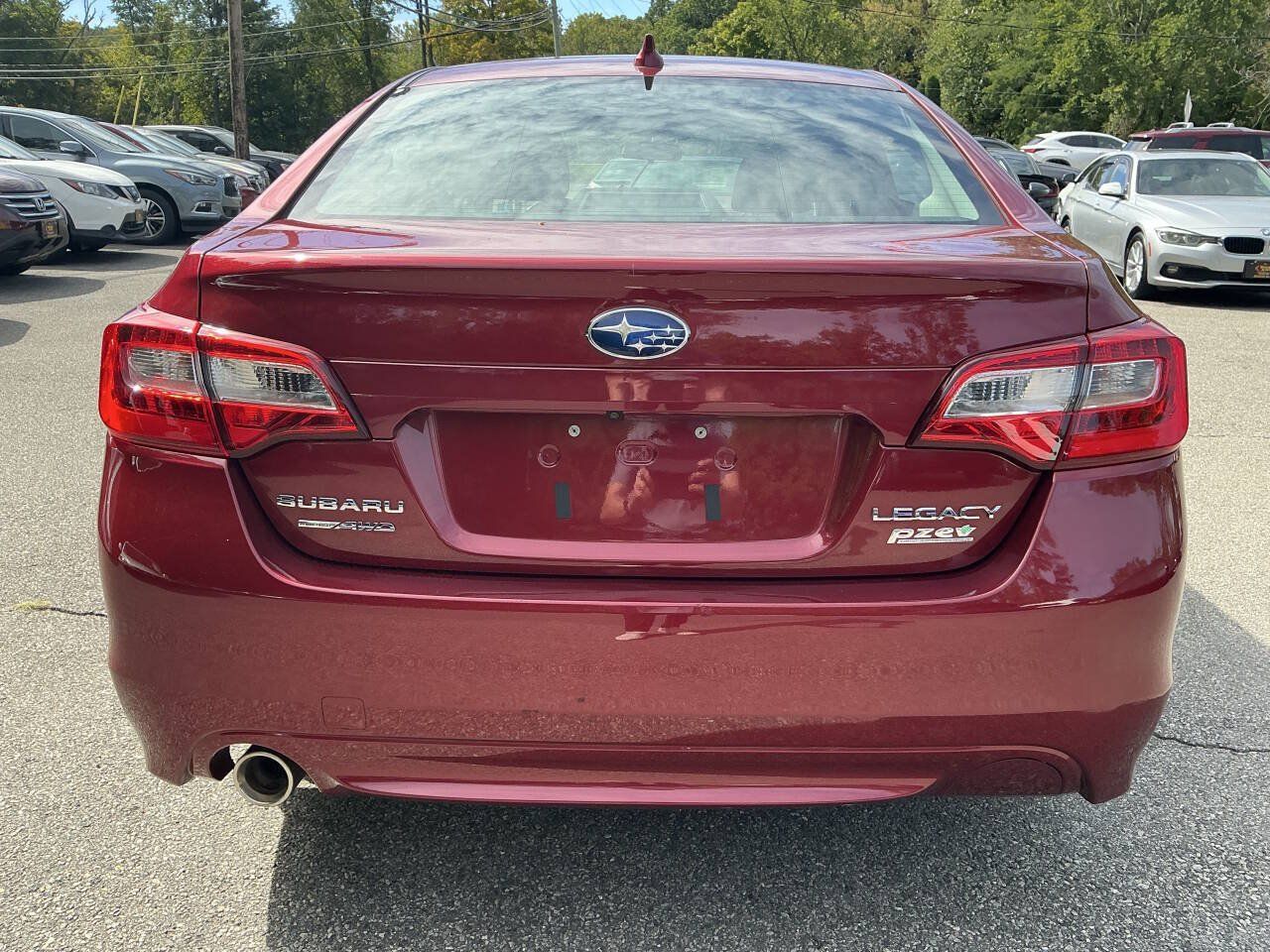 Used 2016 Subaru Legacy 2.5i Premium AWD/4WD image 6