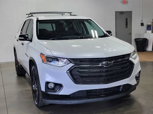 Used 2019 Chevrolet Traverse Premier w/ Redline Edition AWD/4WD image 4