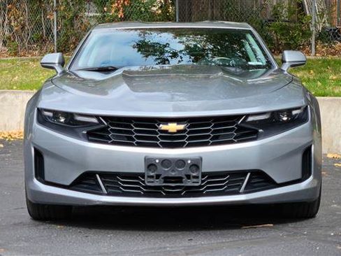 Used 2023 Chevrolet Camaro LT image 8