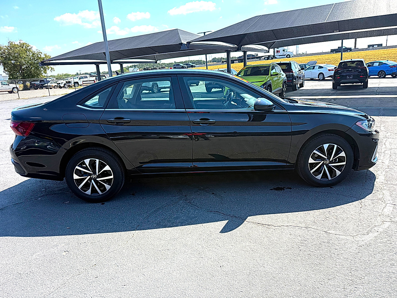 Used 2025 Volkswagen Jetta S FWD image 3