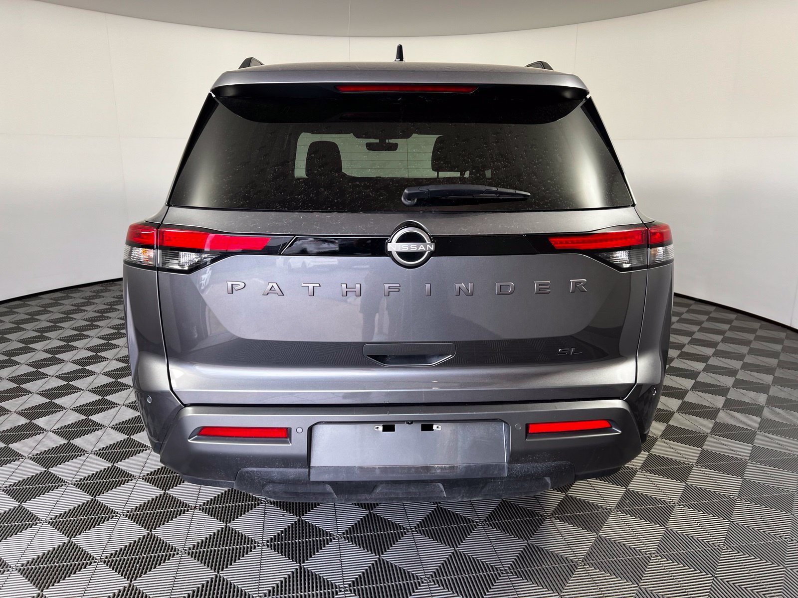 Used 2026 Nissan Pathfinder SL FWD image 6