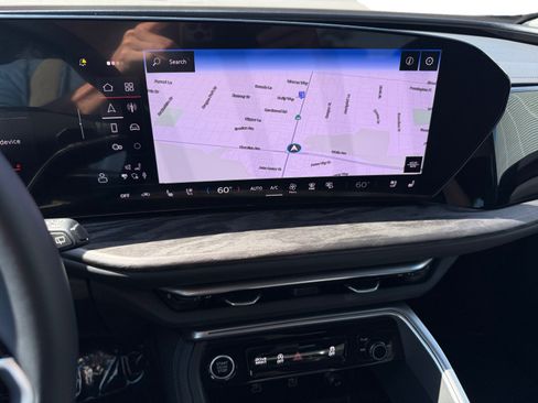 Certified 2025 Audi Q5 Premium Plus AWD/4WD image 12