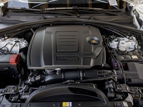 New 2026 Jaguar F-PACE R-Dynamic S image 31