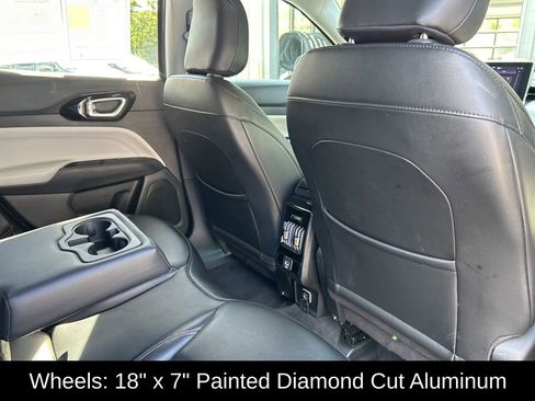 Certified 2022 Jeep Compass Limited image 32