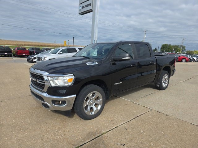 Used 2022 RAM 1500 Big Horn AWD/4WD image 3