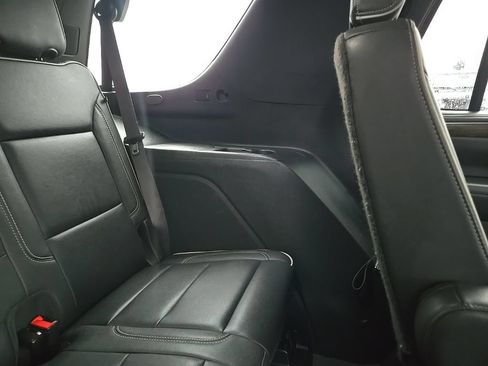 Used 2024 Chevrolet Tahoe Premier AWD/4WD image 95