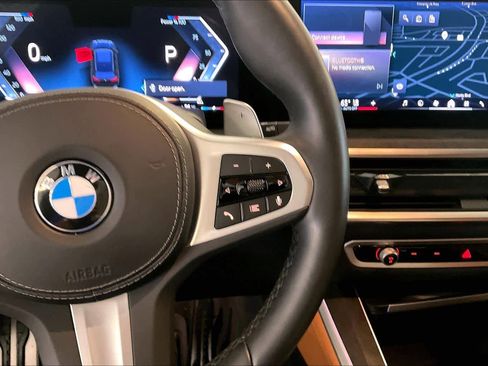 Certified 2024 BMW X5 sDrive40i w/ M Sport Package RWD image 23