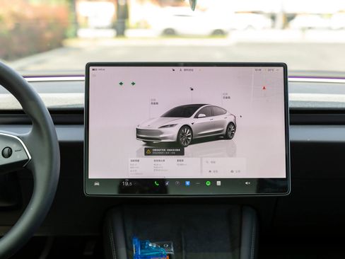 Used 2025 Tesla Model 3 Standard Sedan 4D image 22