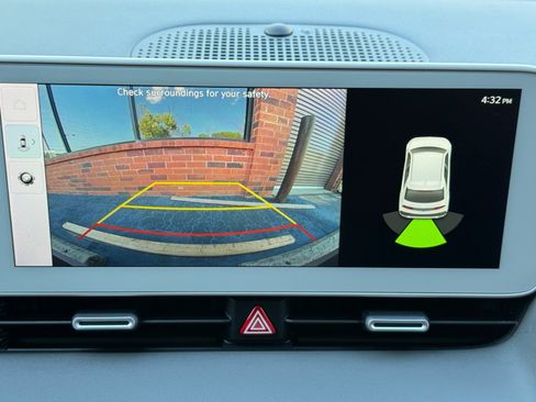 Used 2022 Hyundai Ioniq 5 SE image 24