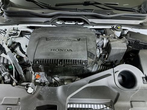 Used 2025 Honda Pilot Touring image 37