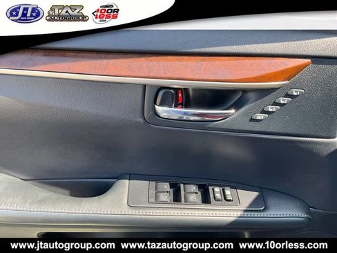 Used 2014 Lexus ES 350 w/ Premium Package FWD image 11