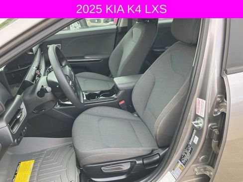 Used 2025 Kia K4 FWD image 20